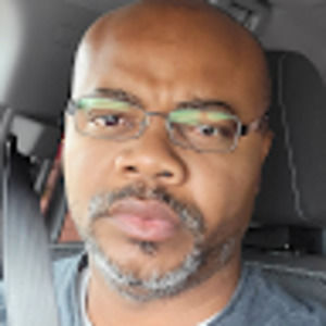 Meet your Posher, Luis